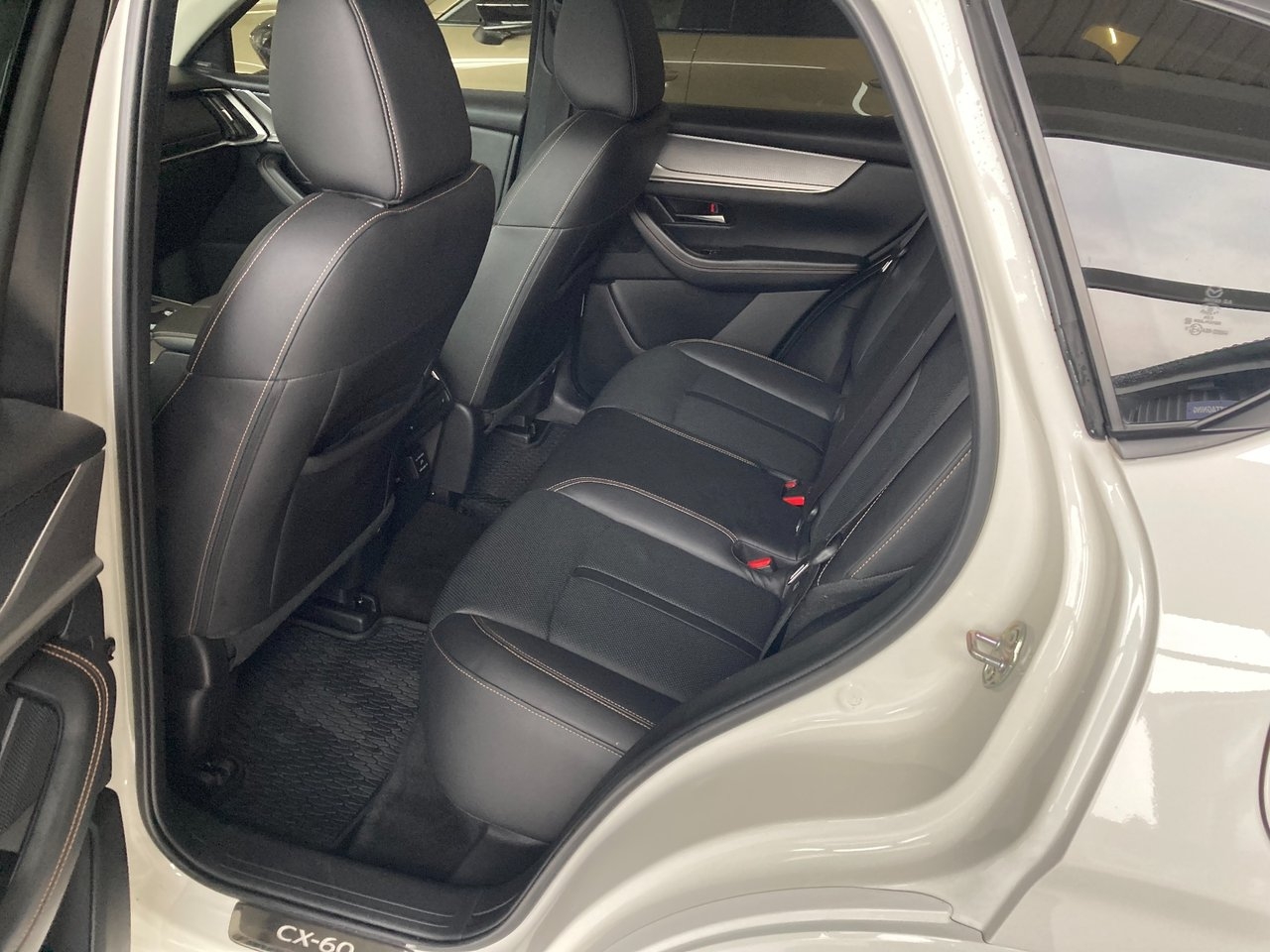 Mazda CX-60 2.5 e-Skyactiv PHEV Homura 2023, bild 6/10
