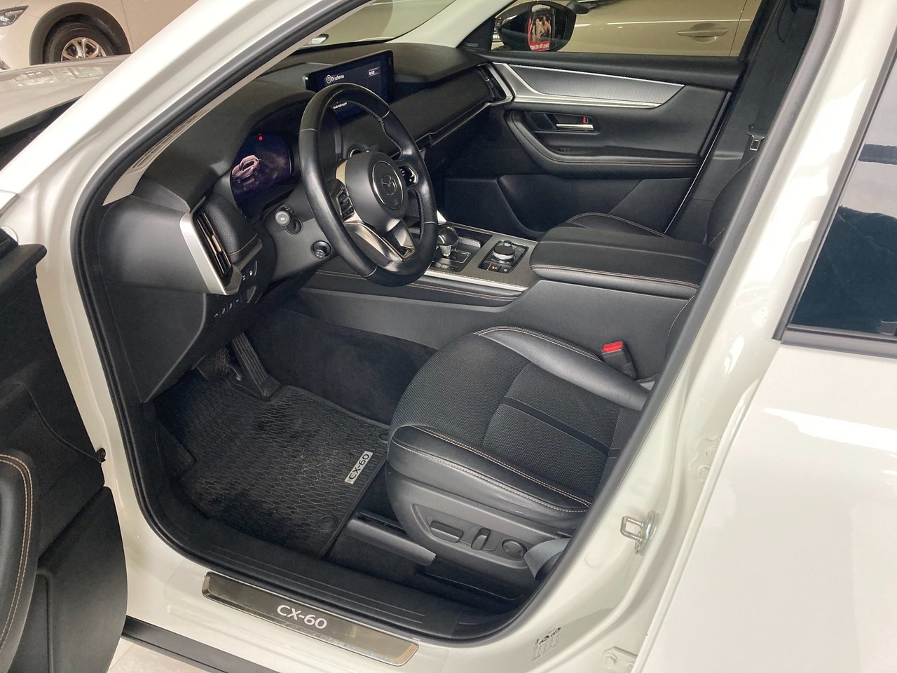 Mazda CX-60 2.5 e-Skyactiv PHEV Homura 2023, bild 5/10