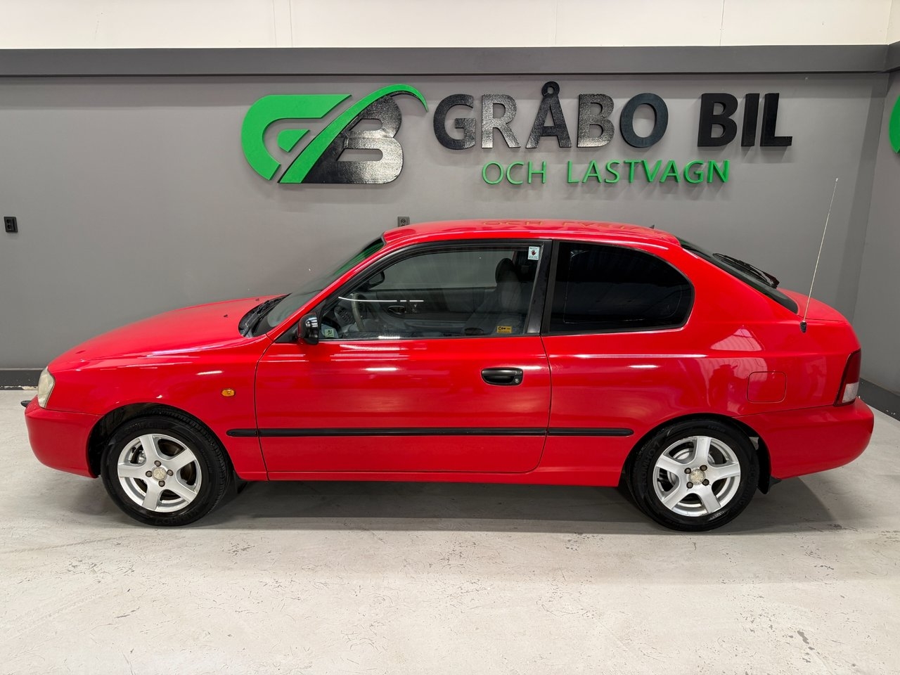 Hyundai Accent 2000, kuva 2/10