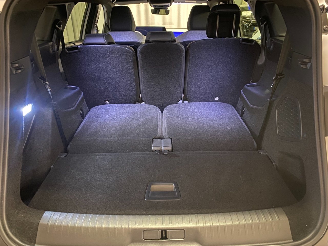 Peugeot 5008 1.2 Hybrid 145 GT 2026, bild 6/10
