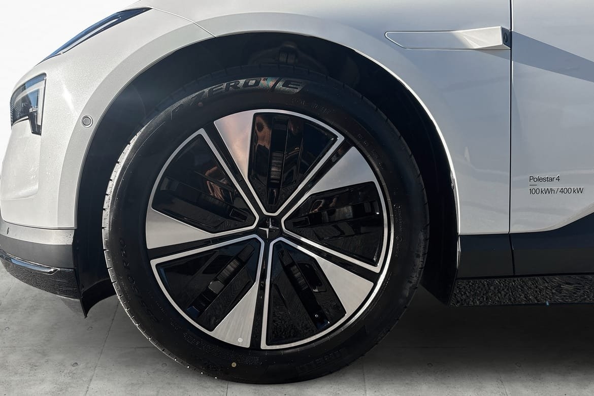 Polestar 4 Long Range 2026, bild 6/10