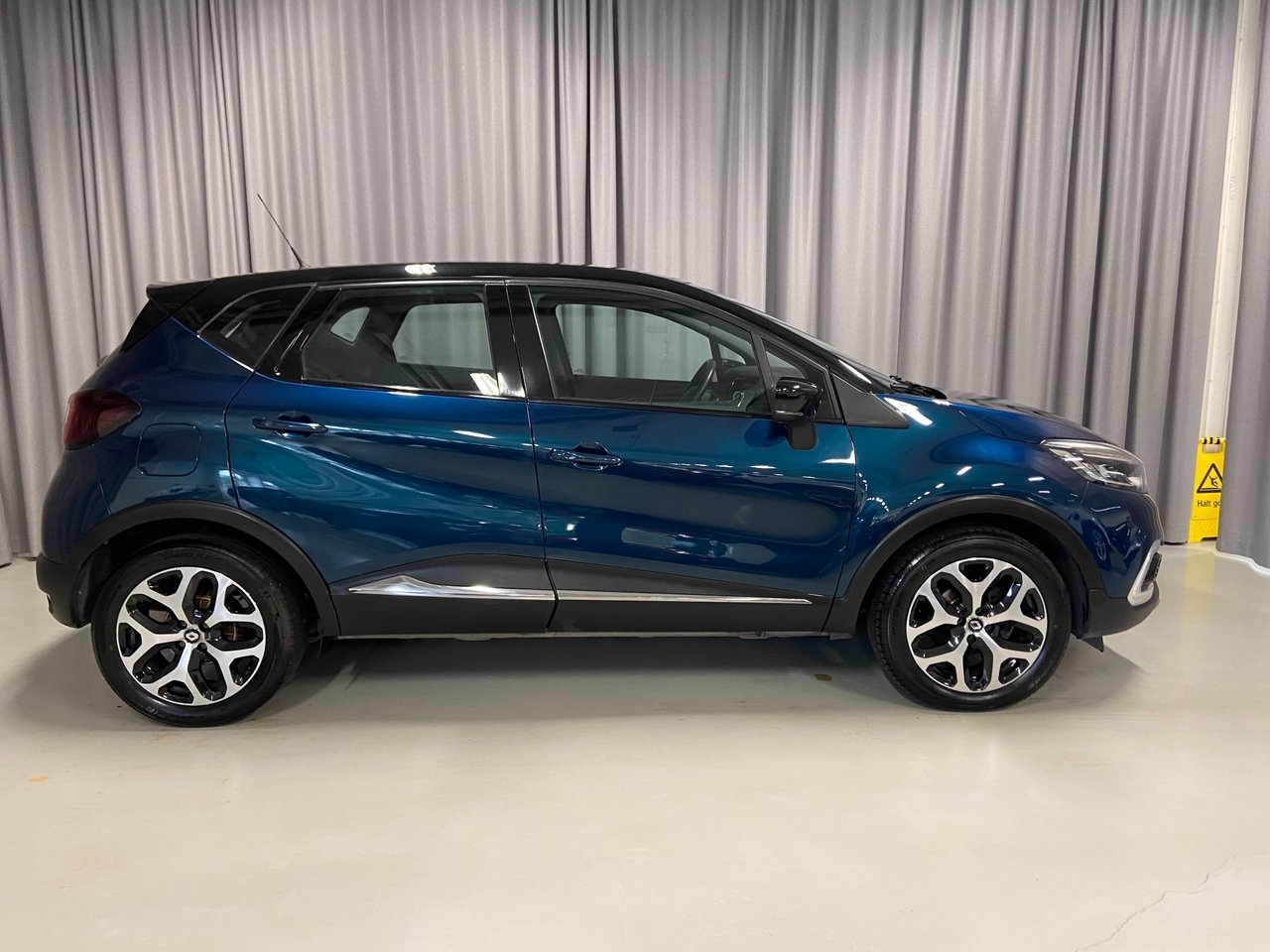 Renault Captur TCe 90 2019, bild 4/10