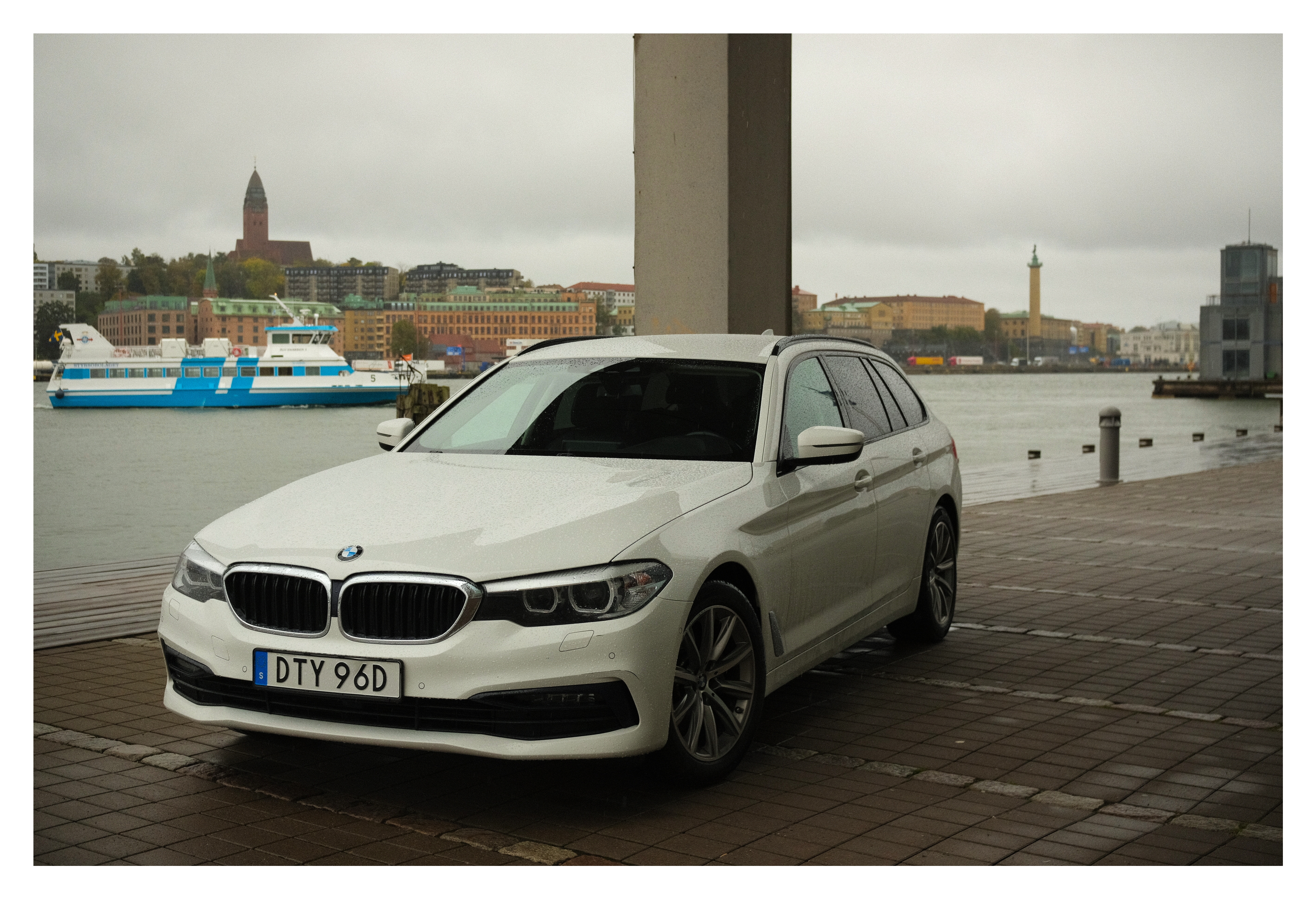 BMW 520i