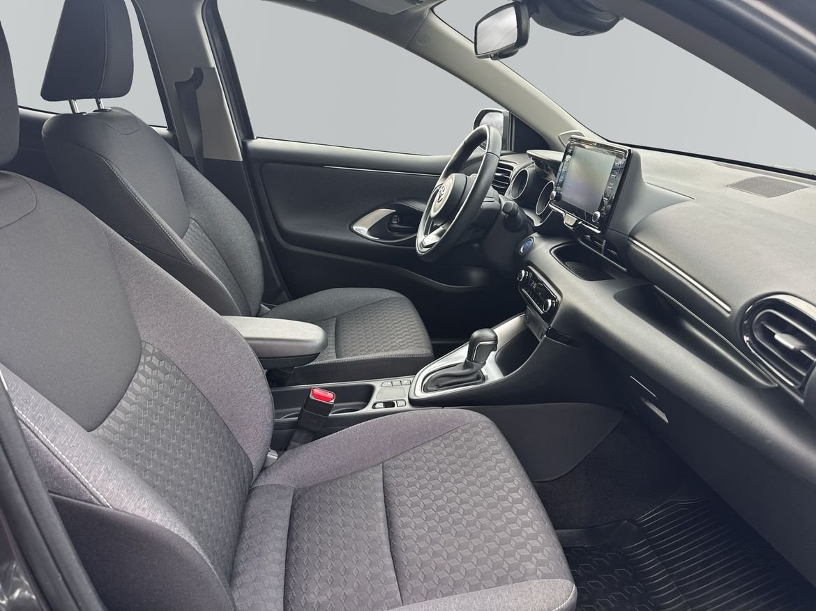 Toyota Yaris 1.5 Hybrid 116 Active Plus 2023, bild 7/11