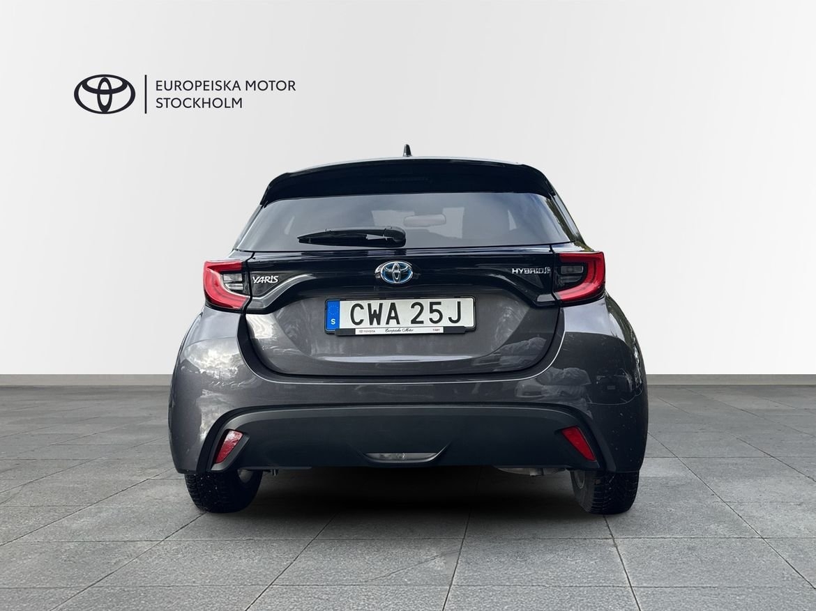 Toyota Yaris 1.5 Hybrid 116 Active Plus 2023, bild 5/11