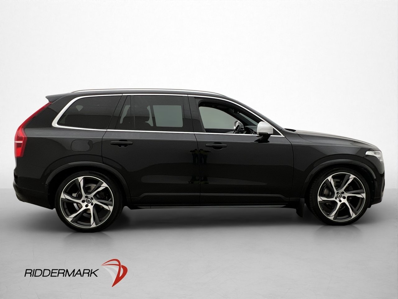 Volvo XC90 D5 R Design 2018, kuva 9/10