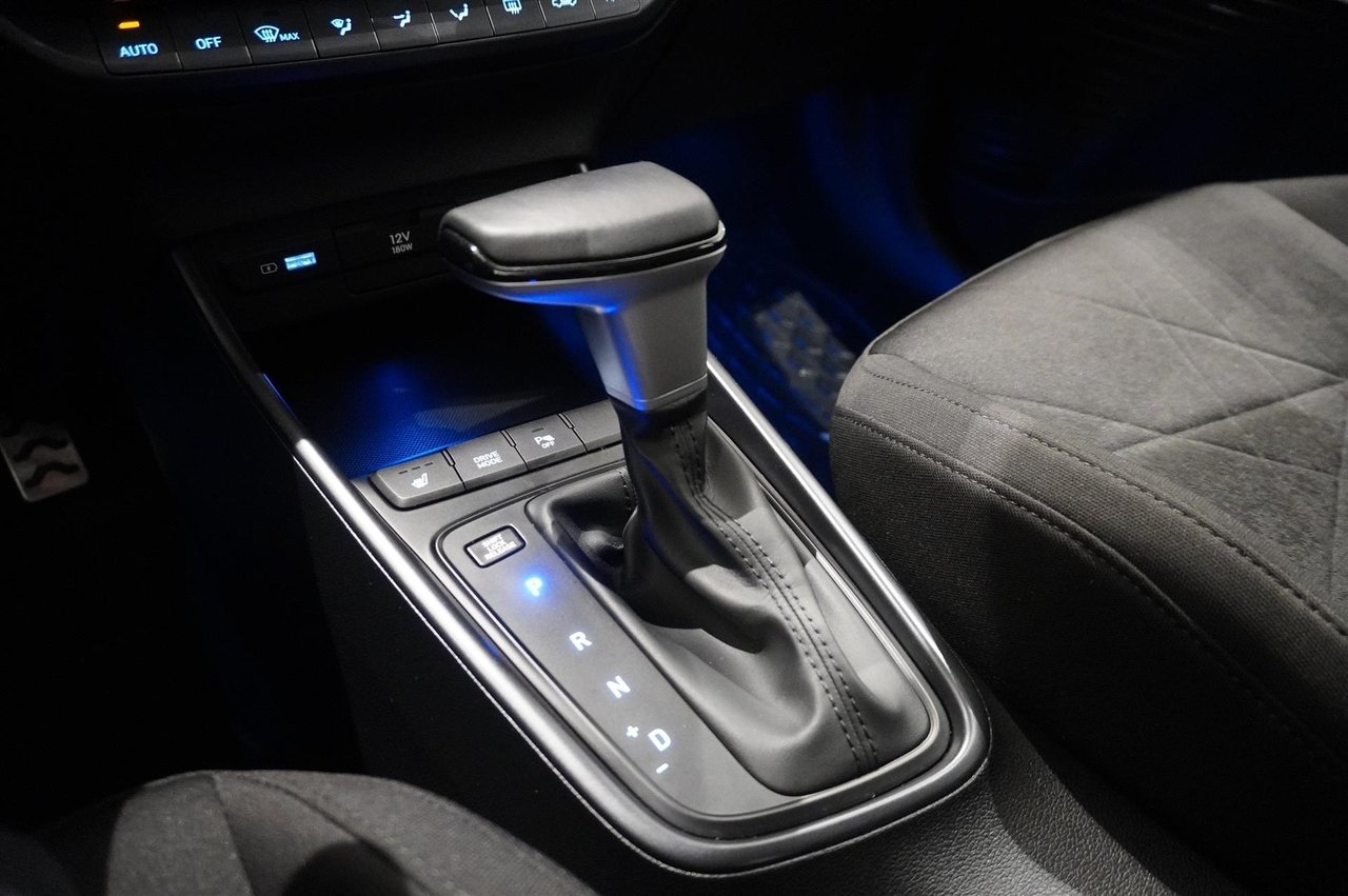 Hyundai Bayon Essential 2023, bild 7/10