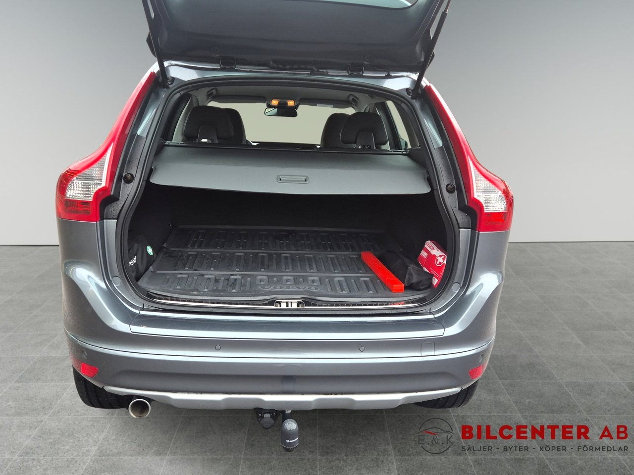 Volvo XC60 D3 Momentum 2017, bild 5/10