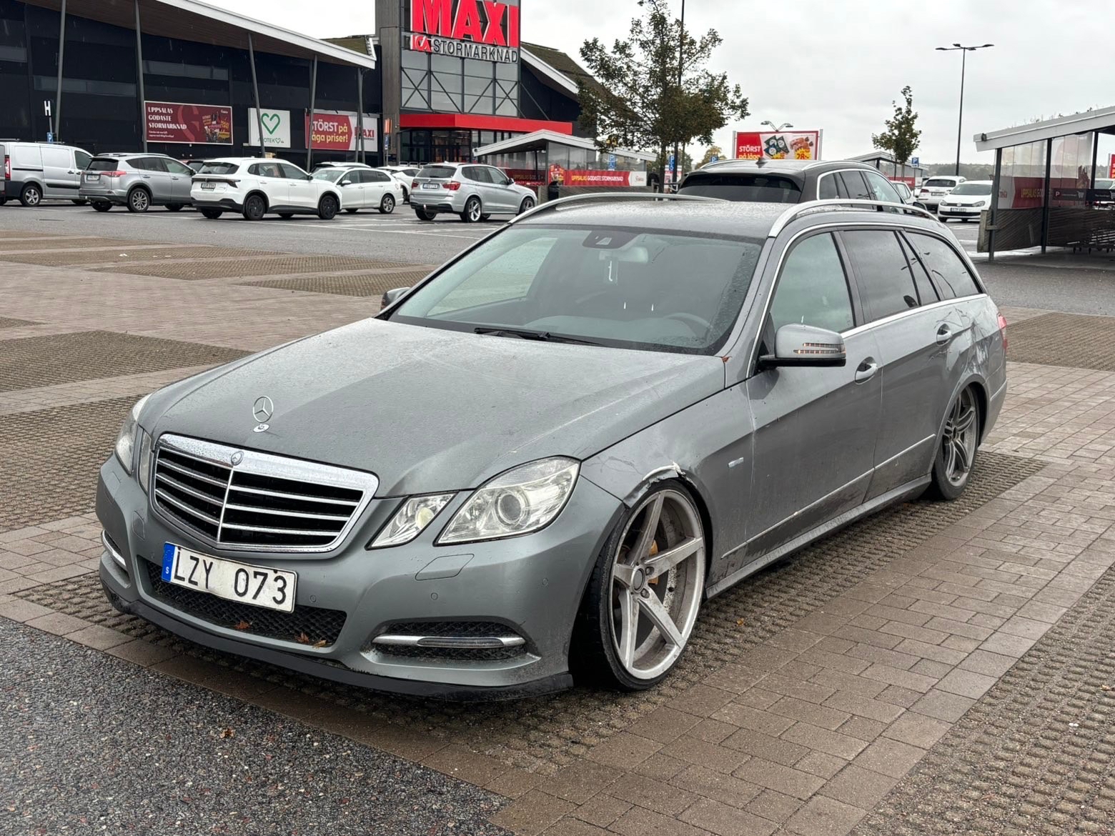 Mercedes-Benz E