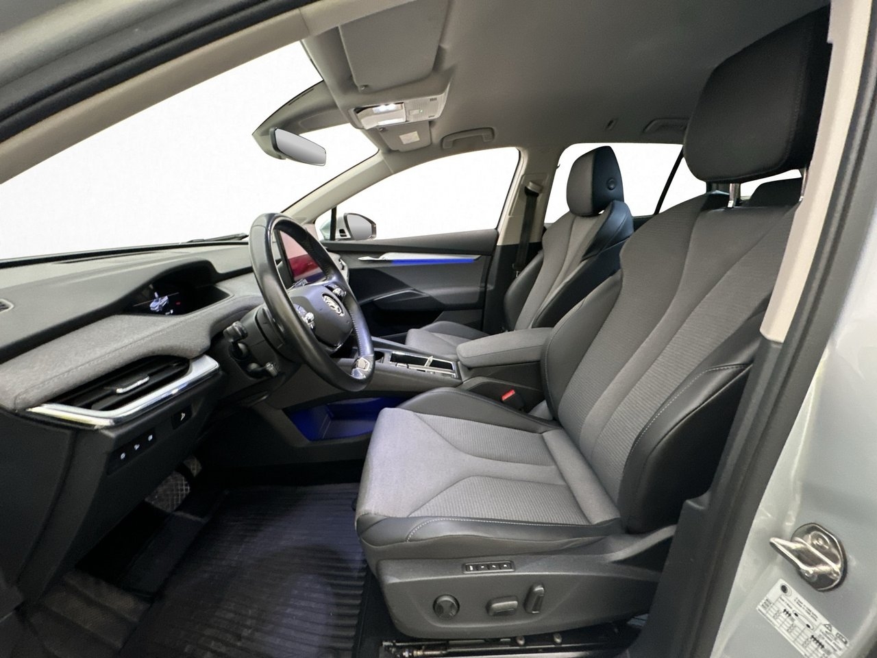 Skoda Enyaq 80x 2023, photo 10/10