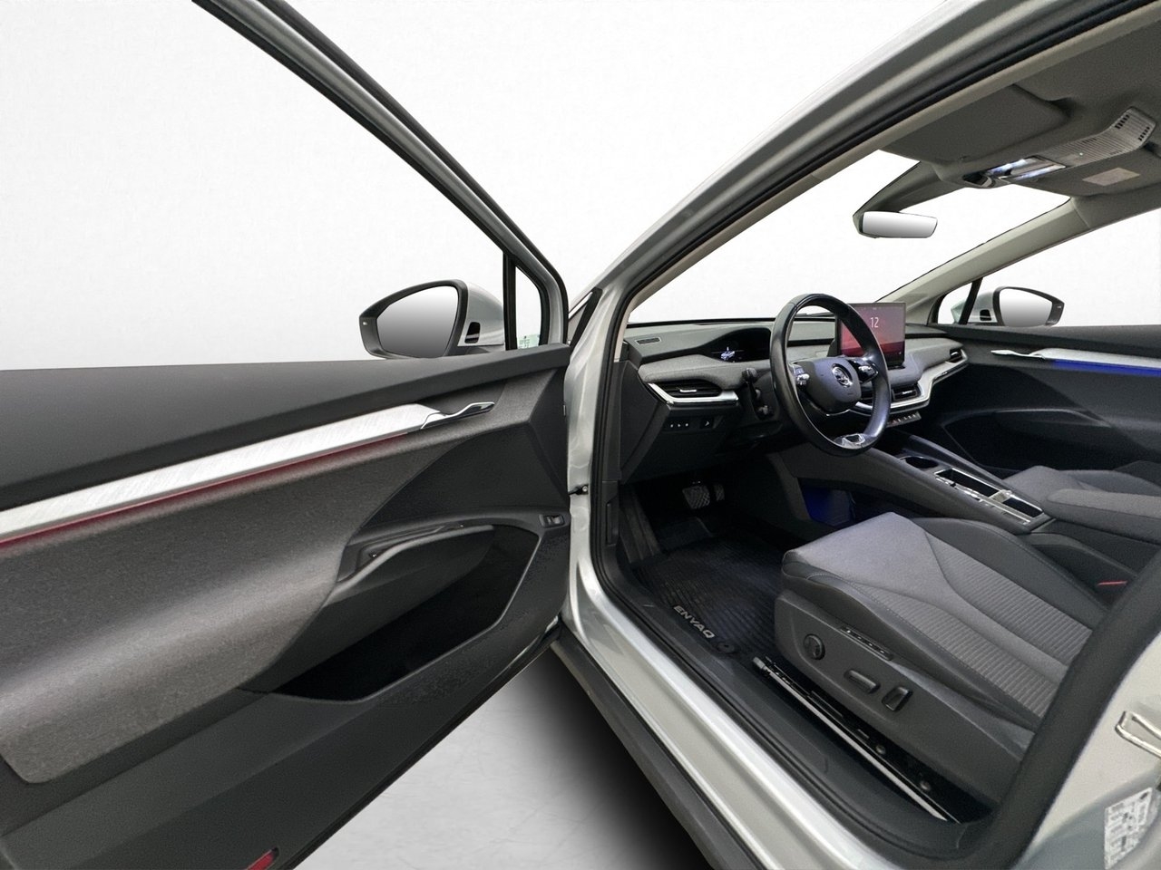 Skoda Enyaq 80x 2023, photo 9/10