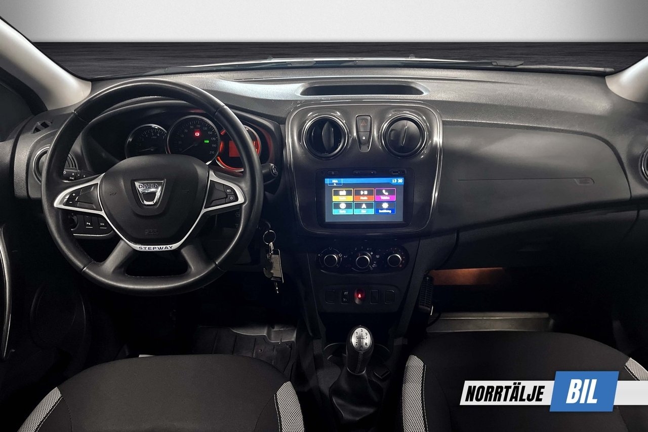 Dacia Sandero Stepway 2017, bild 3/10