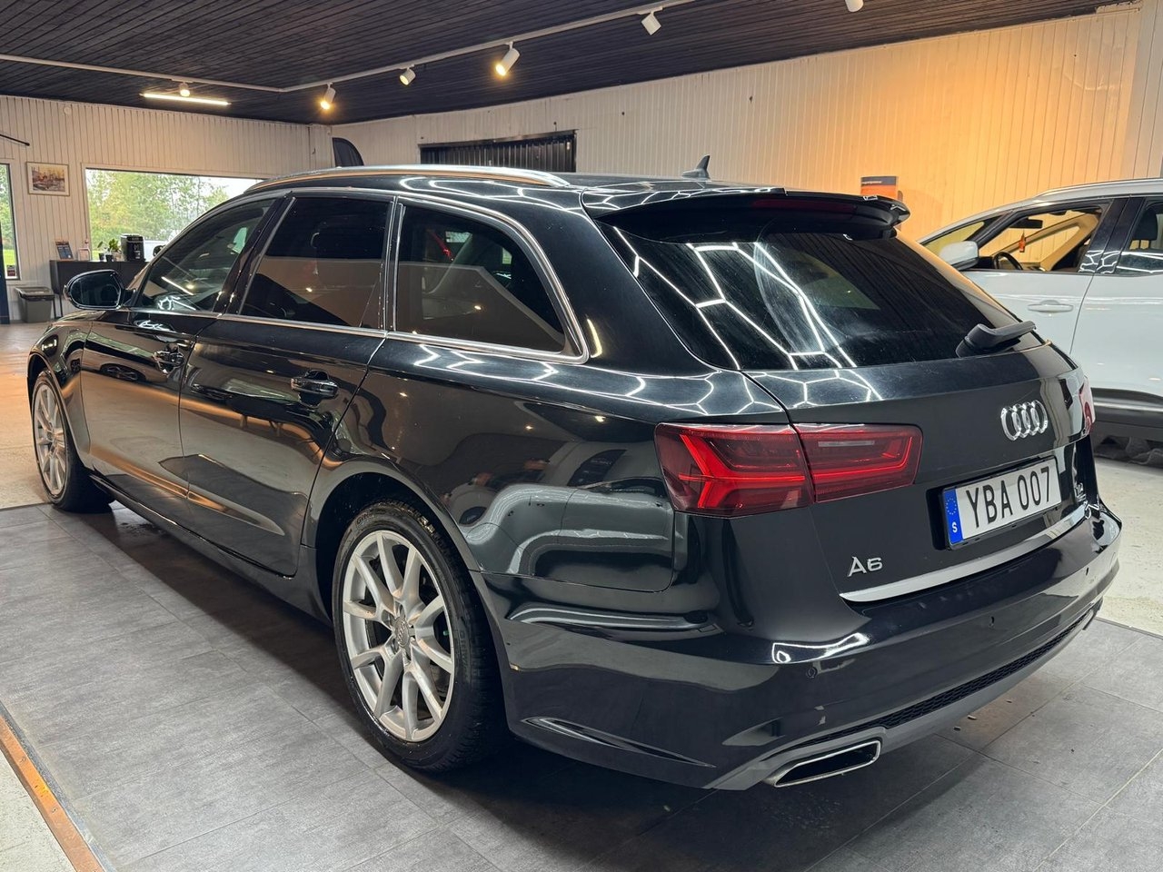 Audi A6 2.0 TDI 2016, bild 4/10