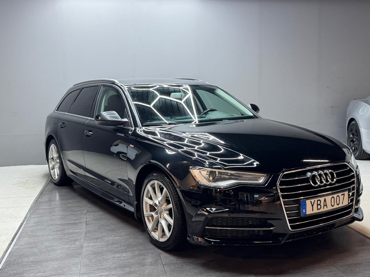Audi A6 2.0 TDI 2016, bild 2/10