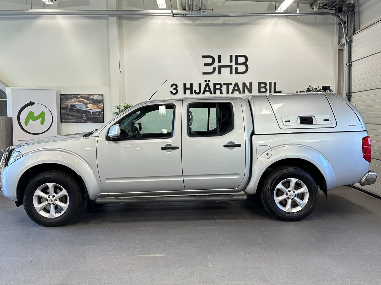 Nissan Navara 2.5 dCi 2011, bild 2/10
