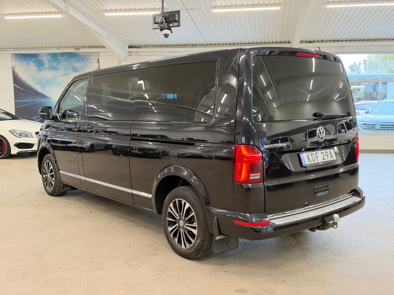 Volkswagen Multivan 2.0 TDI 2020, bild 2/10