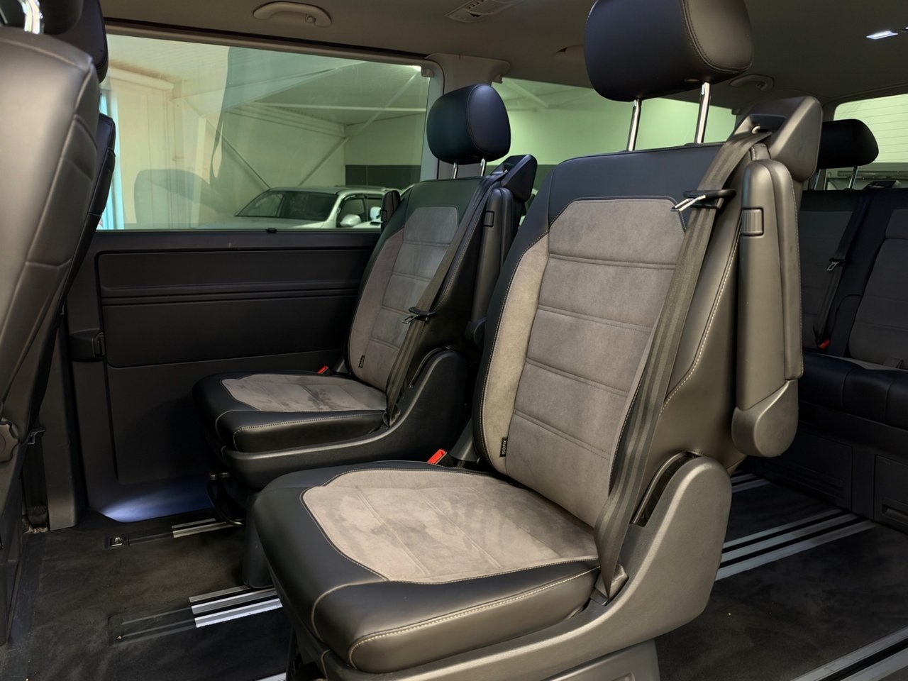 Volkswagen Multivan 2.0 TDI 2020, bild 7/10