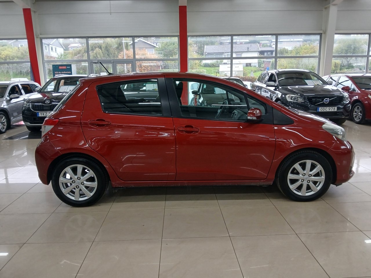 Toyota Yaris 2013, bild 5/10