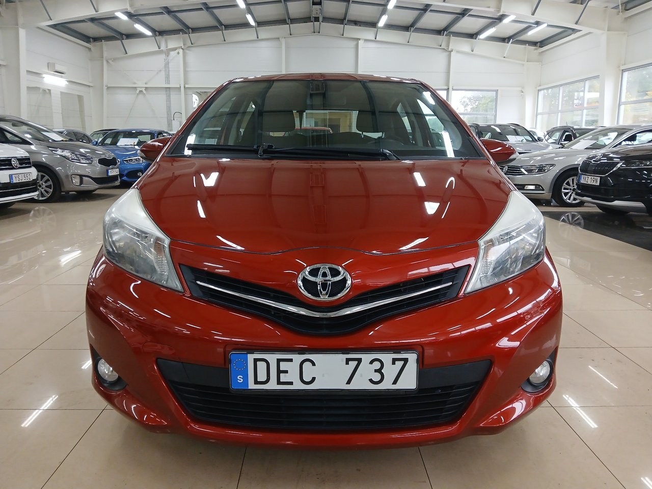 Toyota Yaris 2013, bild 2/10
