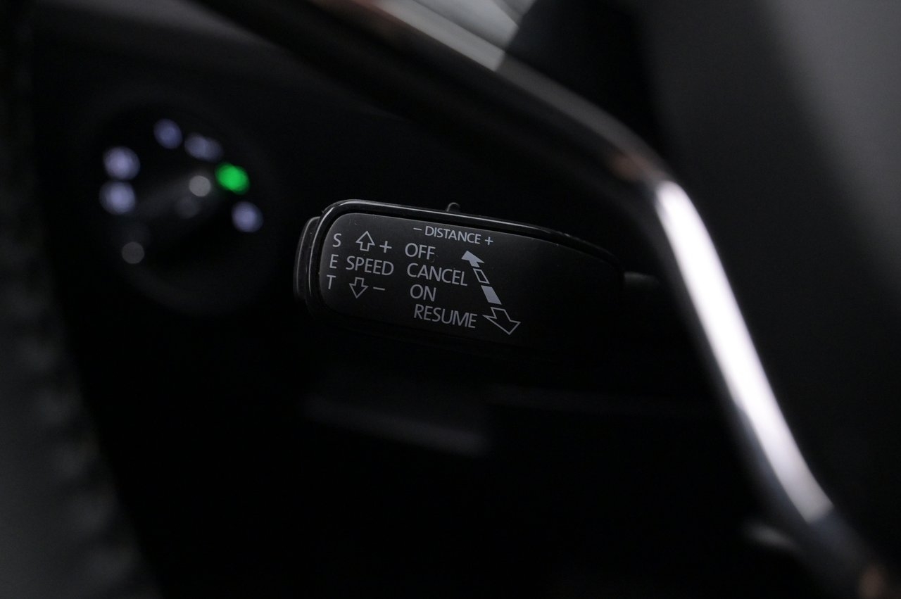 Skoda Superb 1.4 TSI iV L&K 2022, photo 9/10