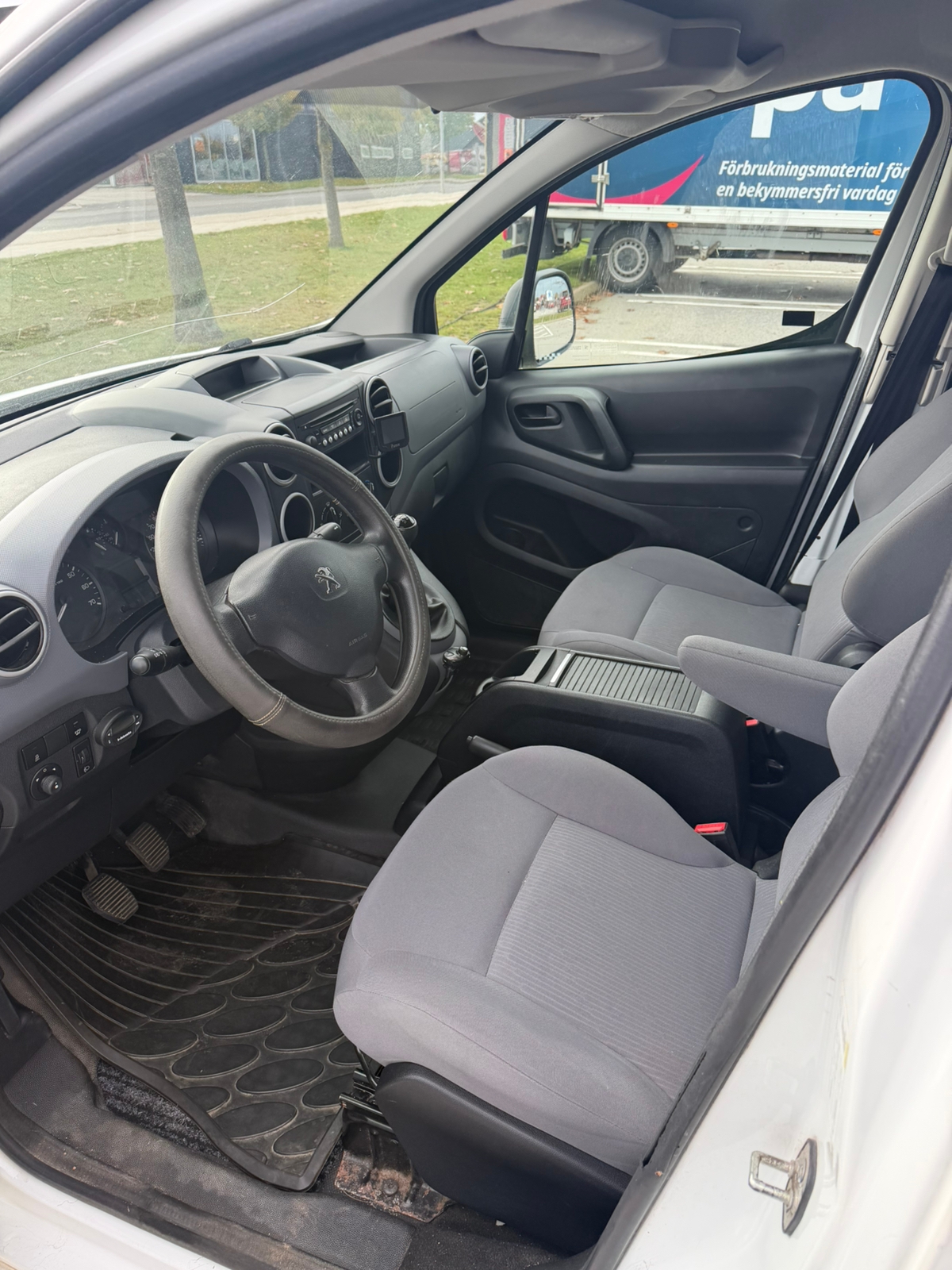 Peugeot Partner 2014, bild 2/3