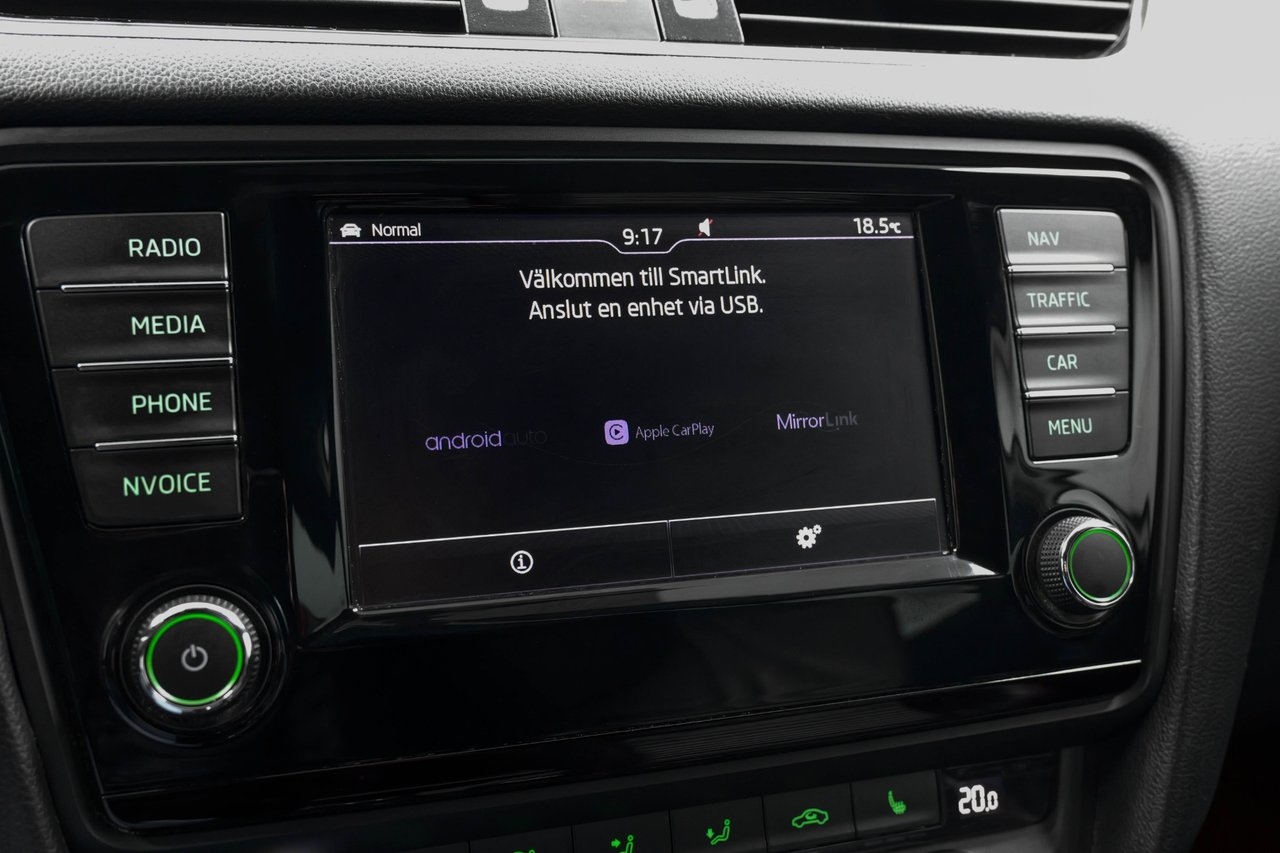 Skoda Octavia RS 220 2017, kuva 9/10