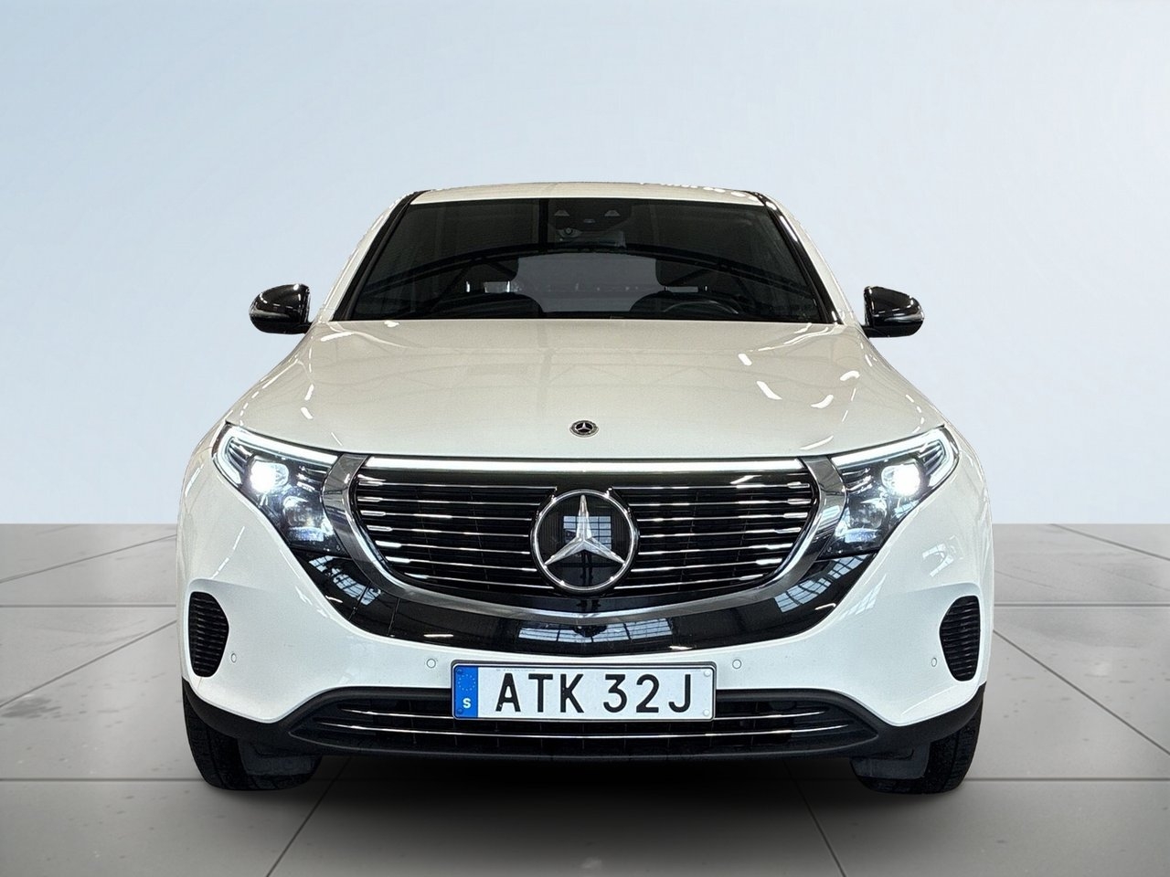 Mercedes-Benz EQC 400 2022, kuva 2/10
