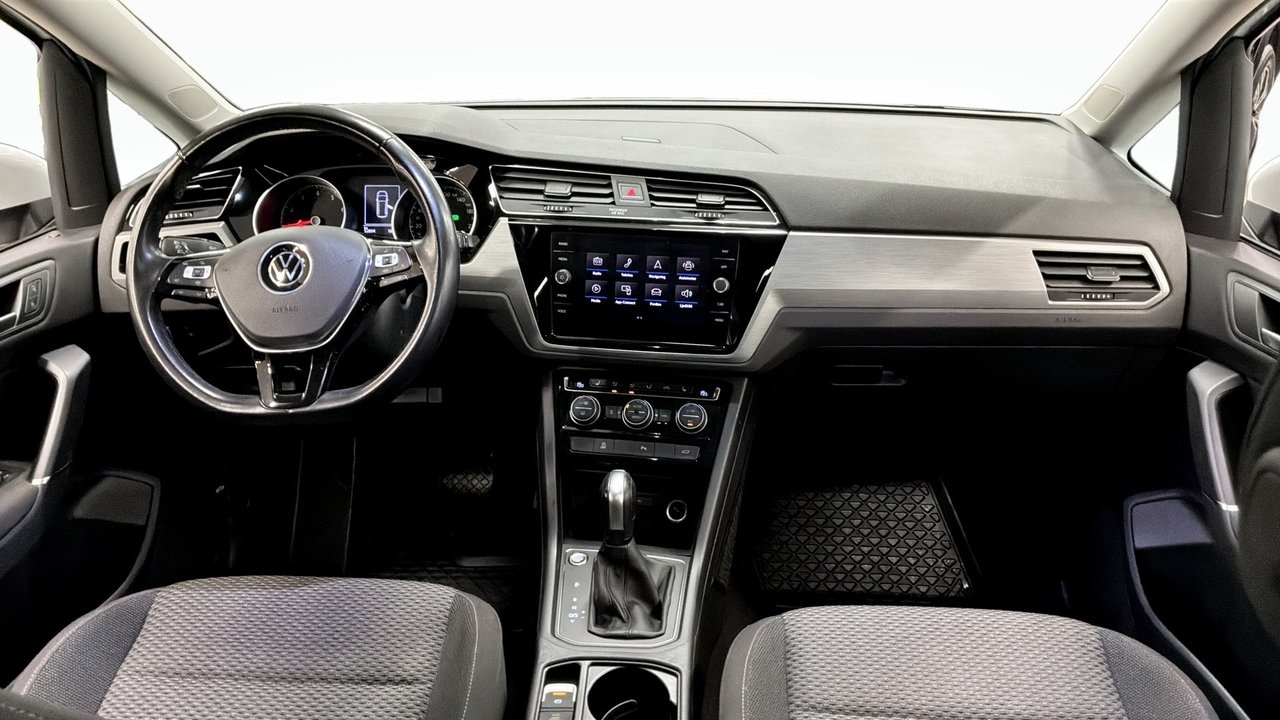 Volkswagen Touran 1.5 TSI R-Line 2021, bild 4/10