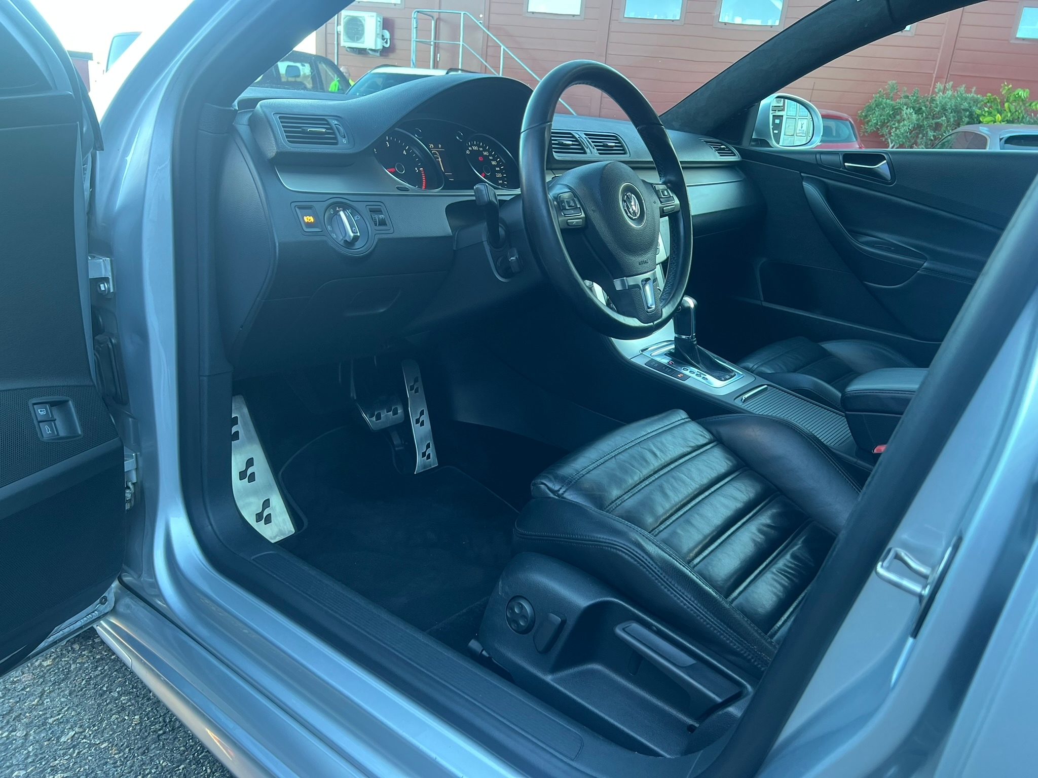 Volkswagen Passat 2.0 TDI DPF 2010, bild 7/10