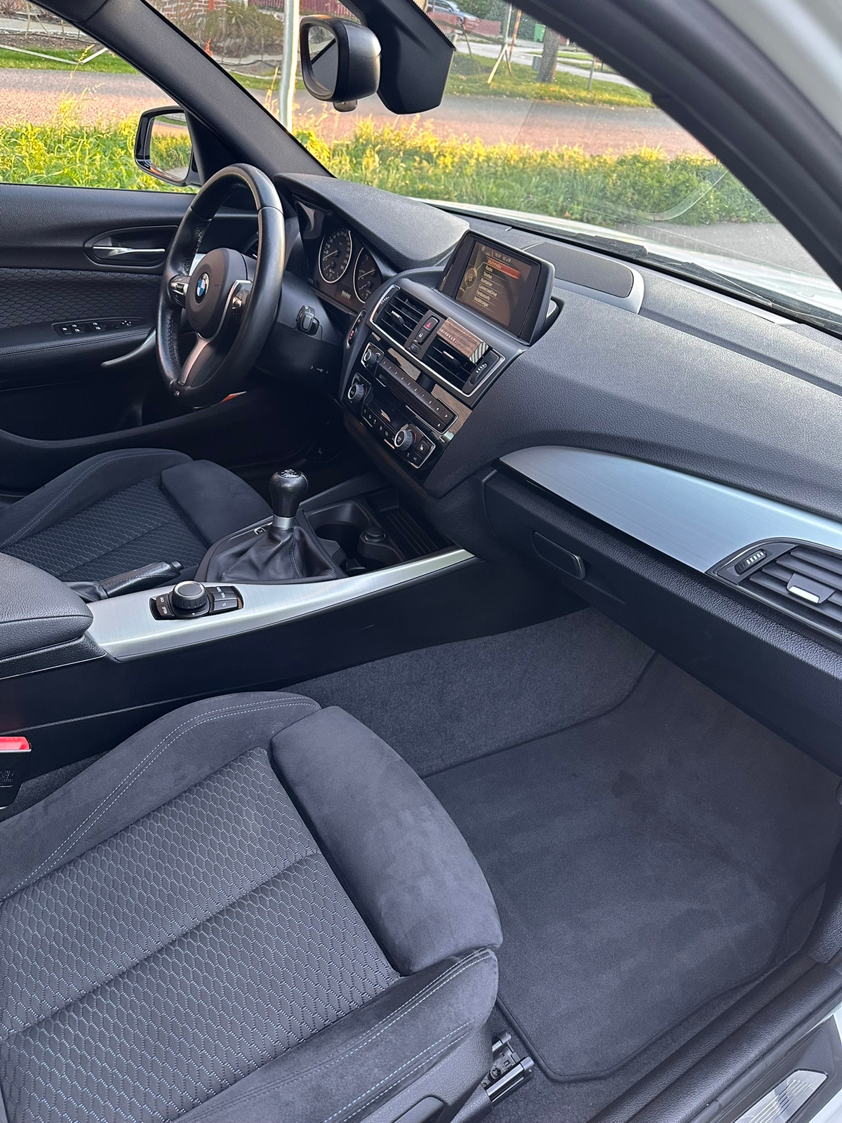 BMW 118d M Sport 2017, kuva 4/10