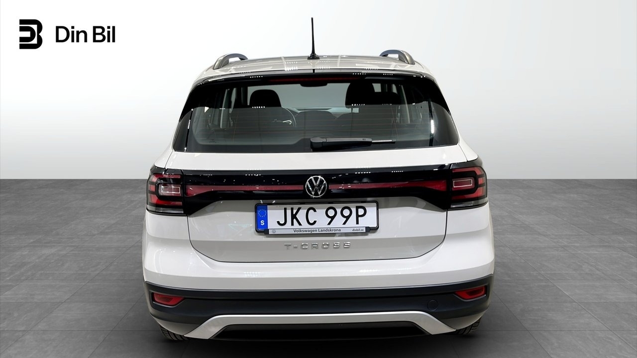 Volkswagen T-Cross 1.0 TSI 2023, photo 5/10
