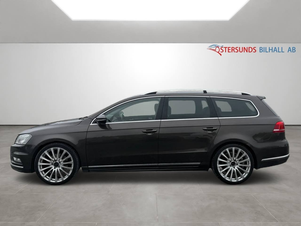 Volkswagen Passat 2.0 TDI R-Line 2013, bild 4/10