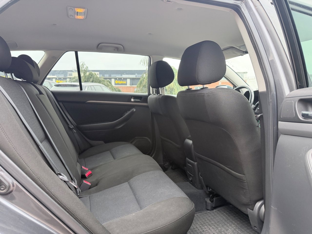 Toyota Avensis 2.0 2008, photo 6/8