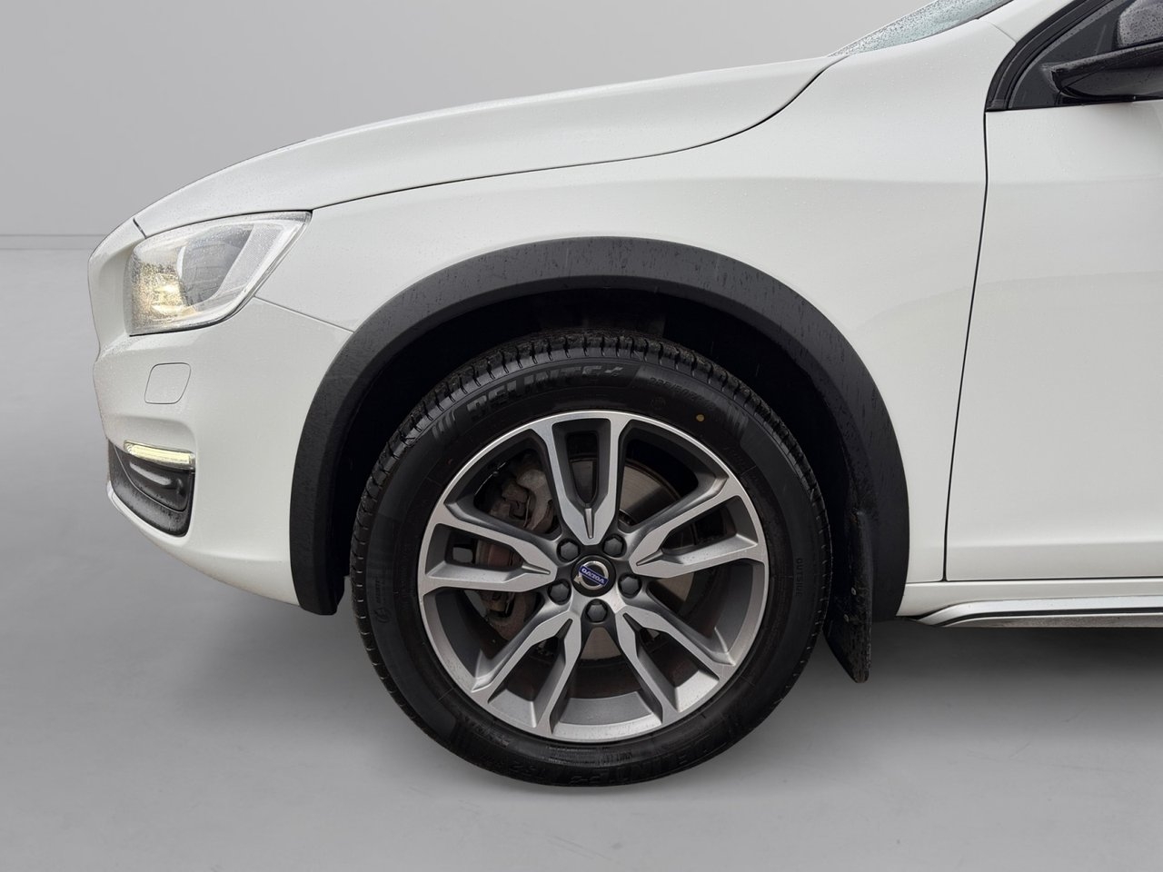 Volvo V60 Cross Country D4 Classic Pro 2018, bild 3/10