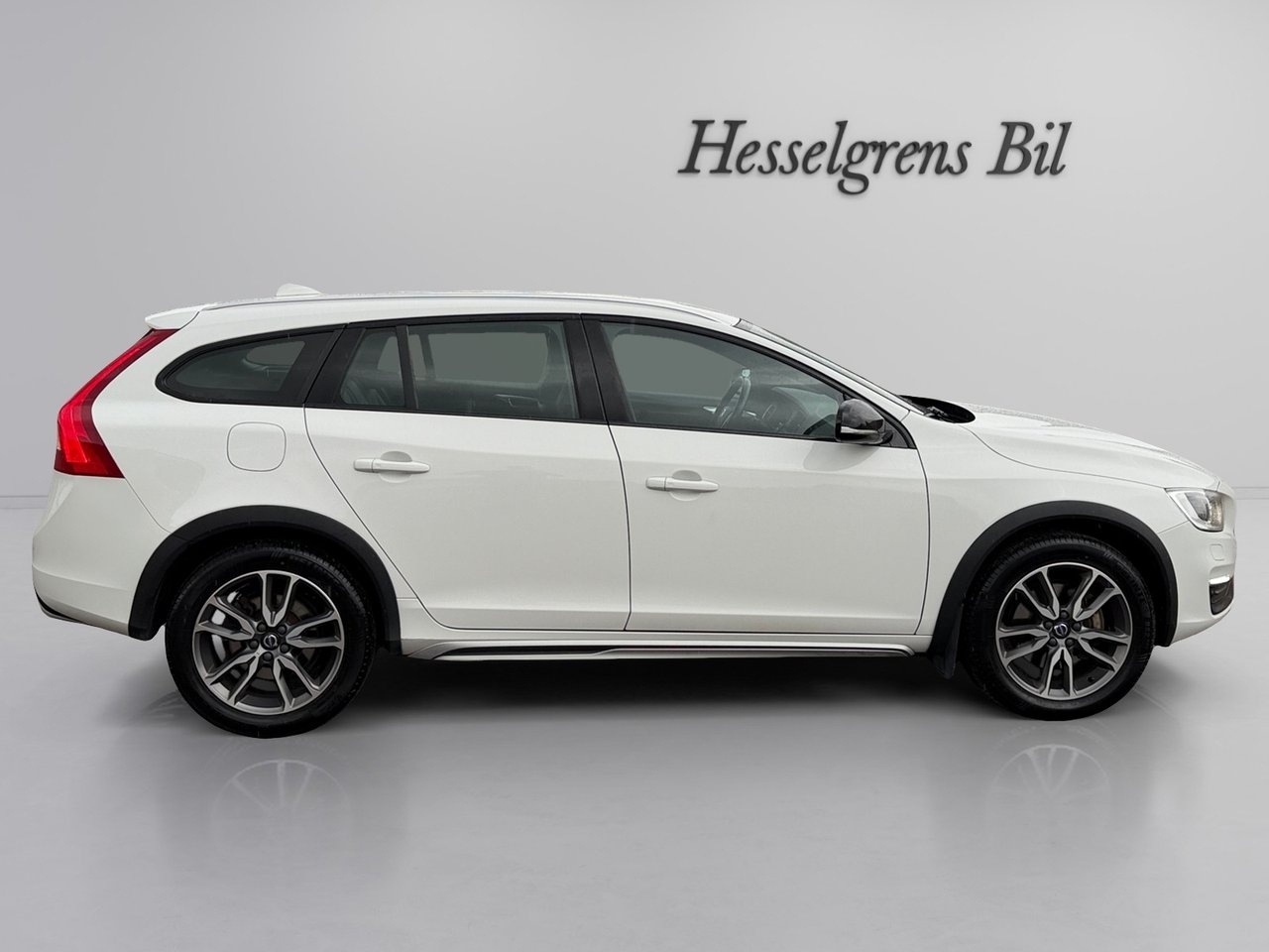 Volvo V60 Cross Country D4 Classic Pro 2018, bild 5/10