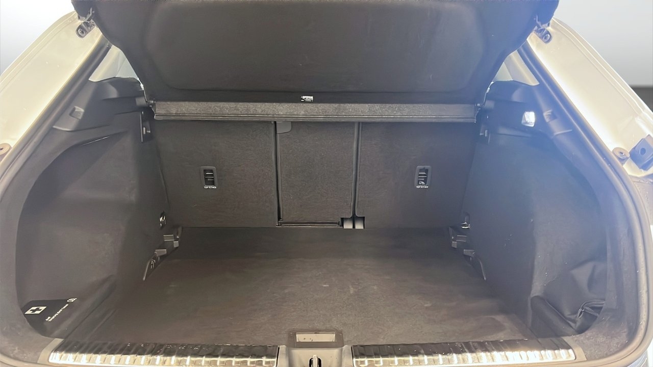 Audi Q3 35 TFSI Proline 2026, bild 7/10