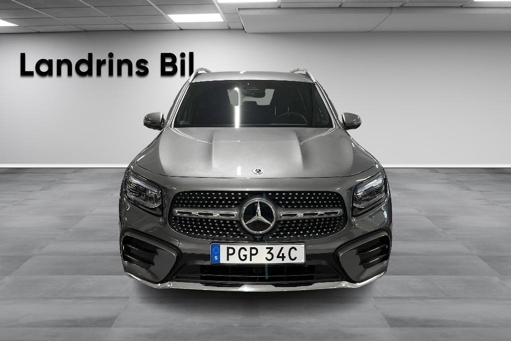 Mercedes-Benz GLB 2025, bild 2/10