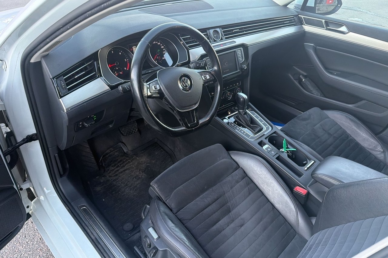 Volkswagen Passat 2.0 TDI SCR 2016, photo 6/10