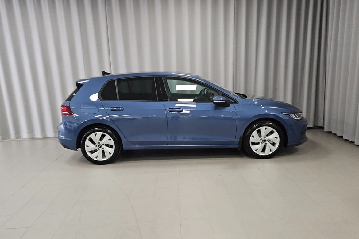 Volkswagen Golf 1.5 TSI Life 2026, kuva 4/10
