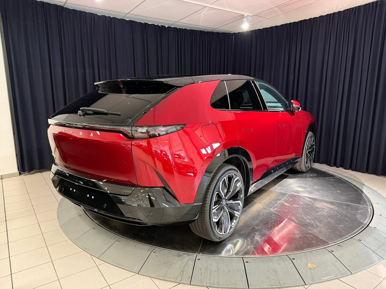 Mazda CX-6e Takumi 2026, bild 6/10