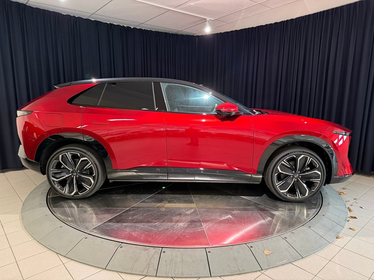 Mazda CX-6e Takumi 2026, bild 7/10