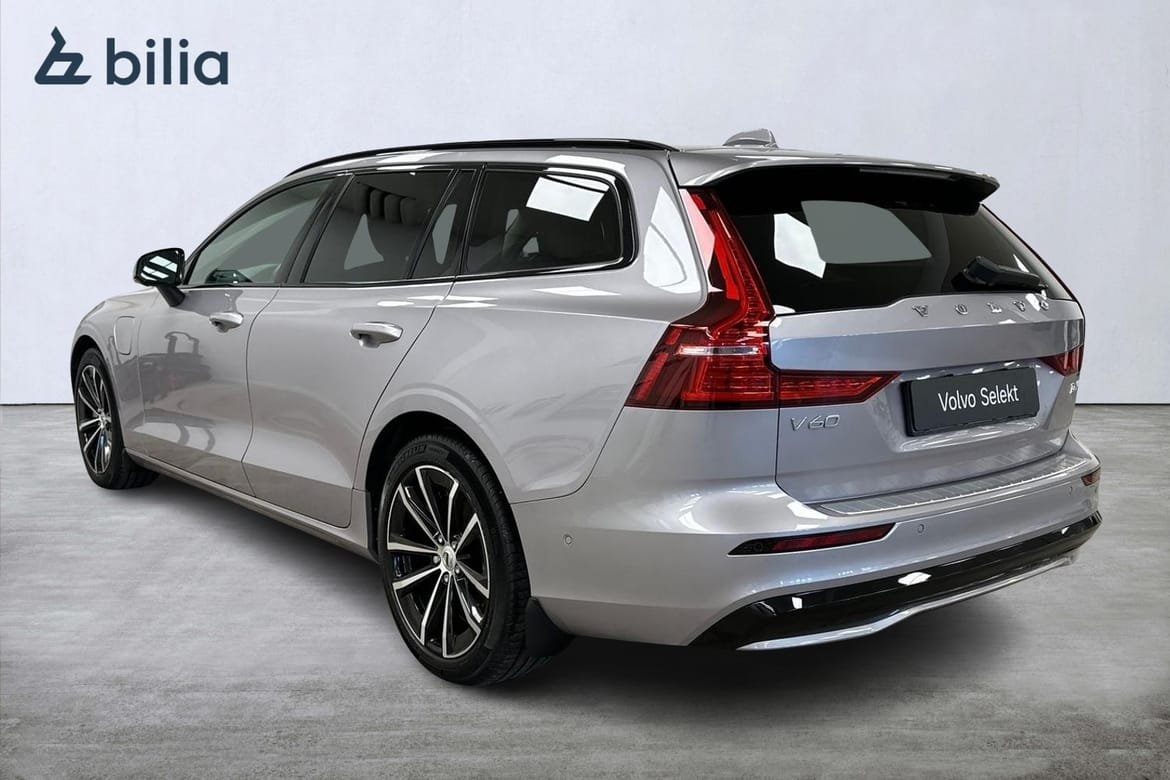 Volvo V60 T6 Plus Dark Nordic 2026, bild 2/10