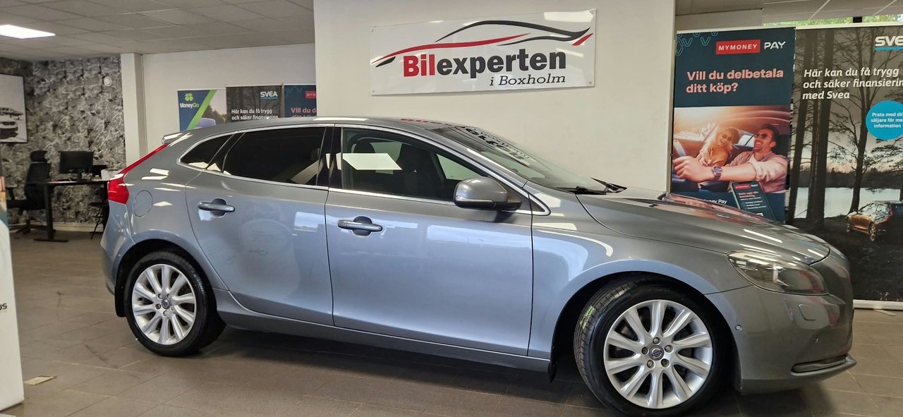 Volvo V40 D2 Momentum 2016, bild 4/10