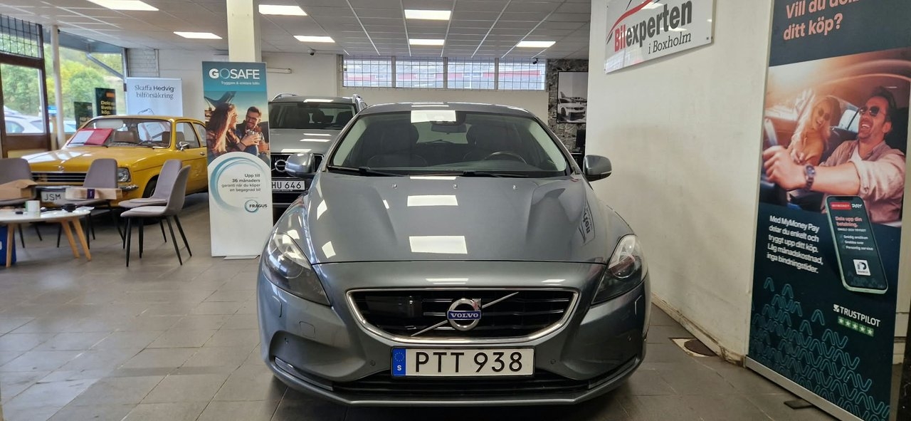 Volvo V40 D2 Momentum 2016, bild 3/10