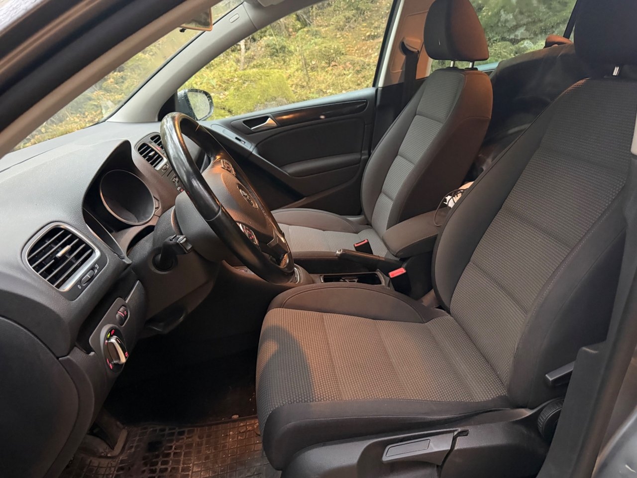 Volkswagen Golf 1.6 TDI Masters 2012, bild 7/10