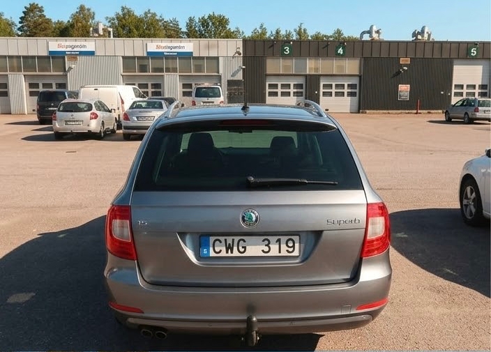Skoda Superb 1.8 TSI 2010, kuva 5/10