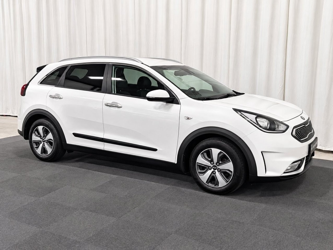 Kia Niro 1.6 GDI Hybrid Advance Plus 2018, bild 6/10