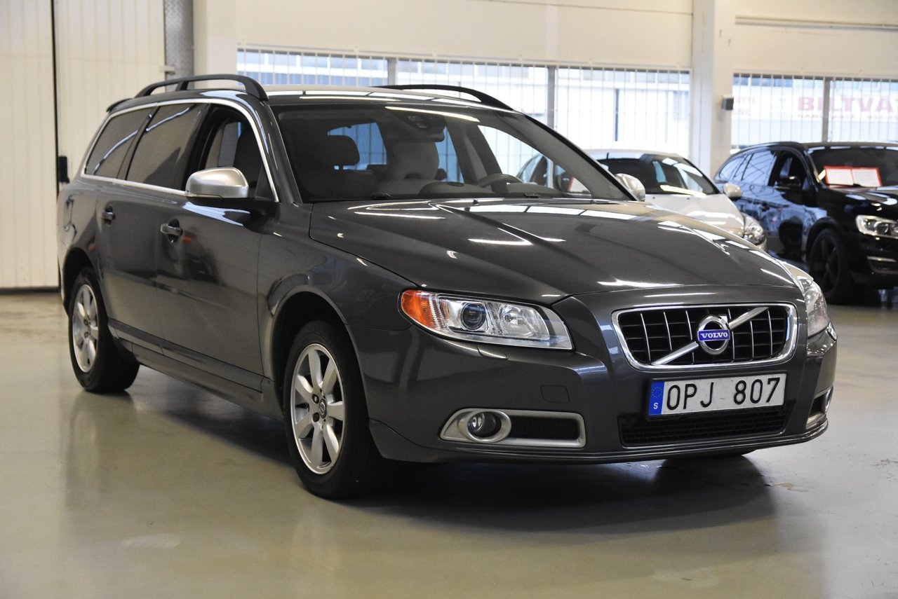 Volvo V70 Momentum 2012, bild 2/10