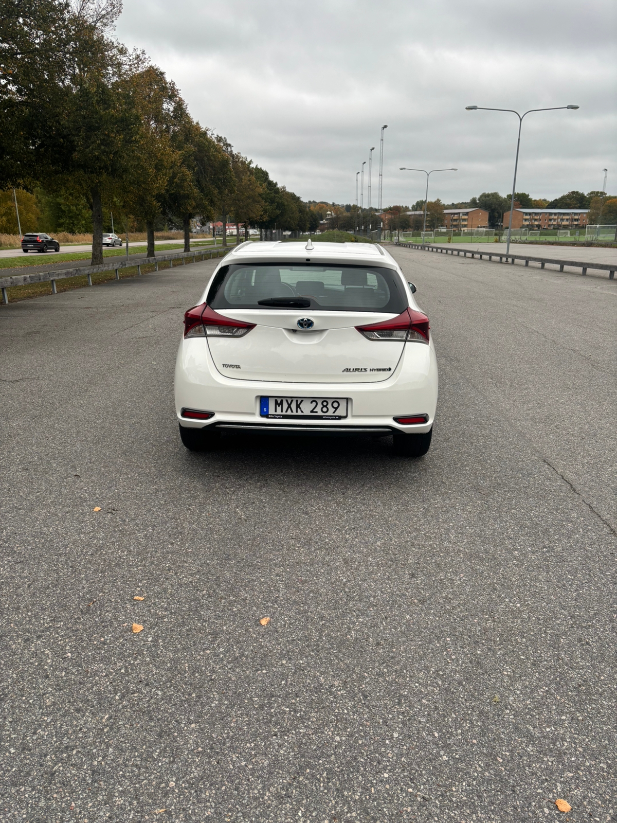 Toyota Auris Hybrid e-CVT 2016, bild 5/10