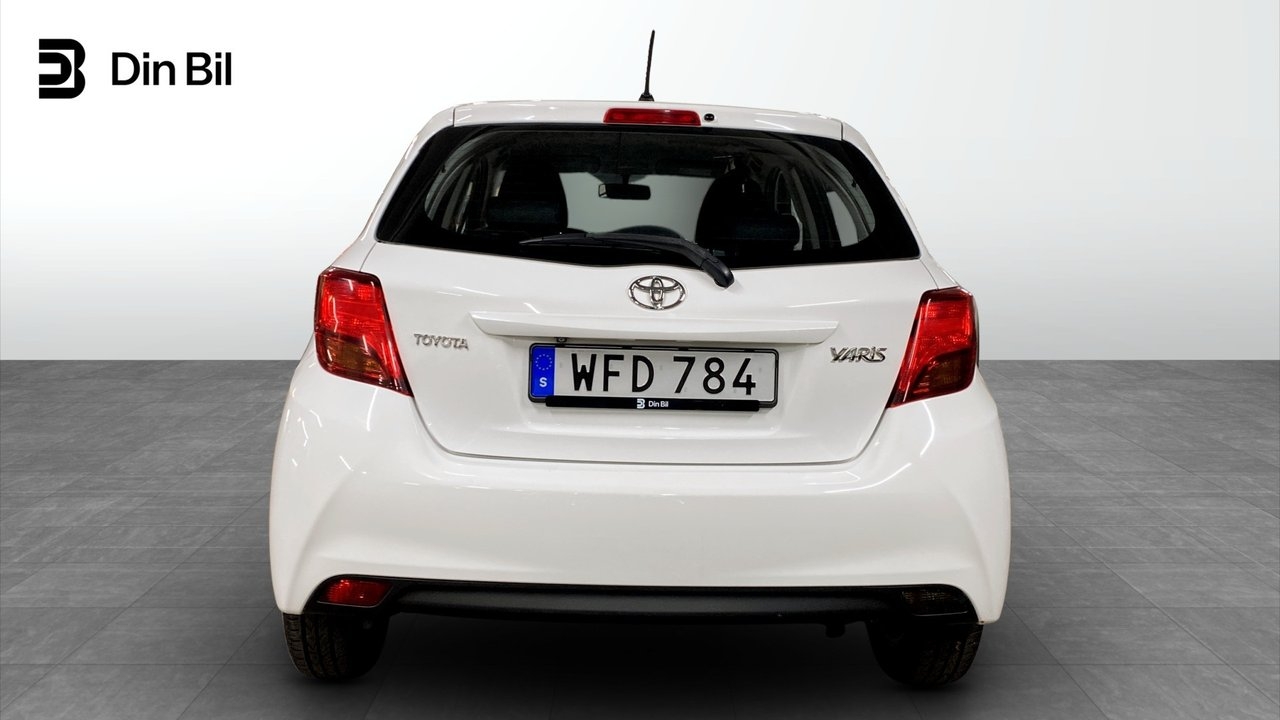 Toyota Yaris 1.33 VVT i 99hk / V-hjul 2015, bild 5/10